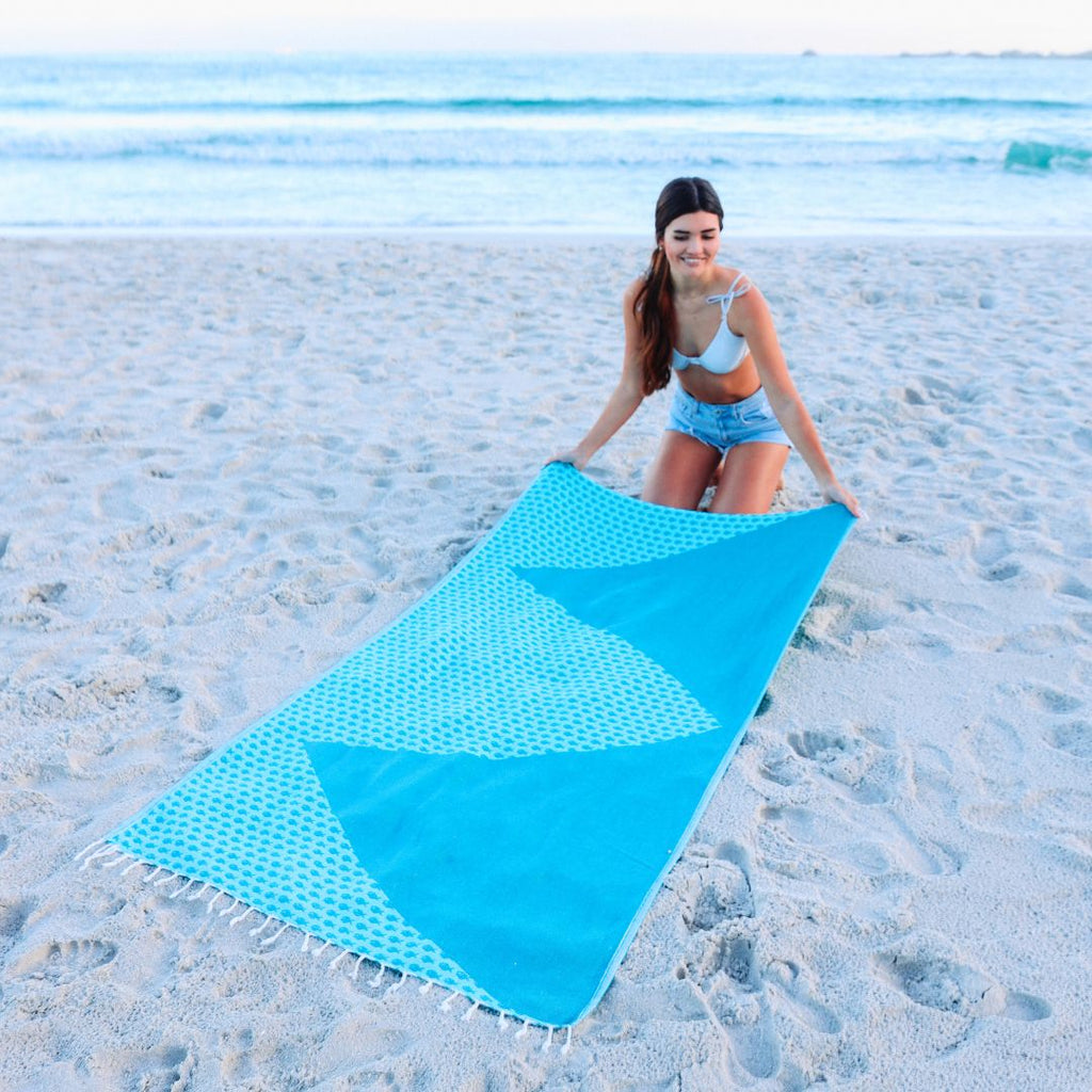Big Fish - Organic Turkish Cotton Beach Towel | Feshka