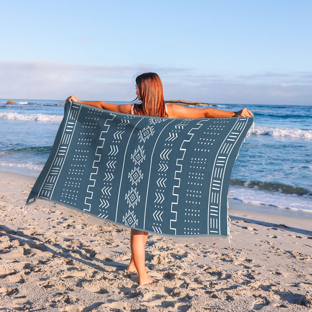 Pathfinder - Organic Turkish Cotton Beach Towel | Feshka