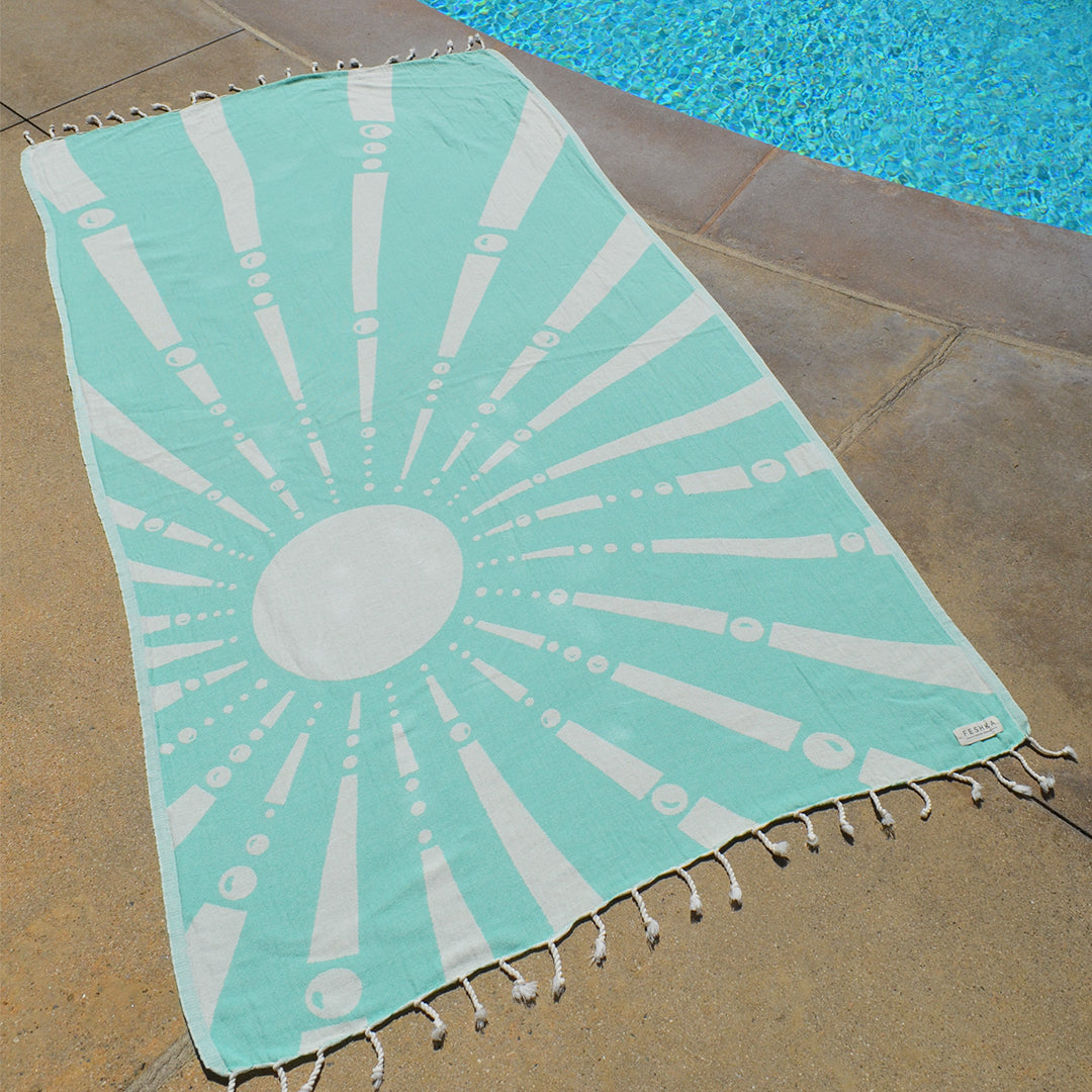 Radiant - Organic Turkish Cotton Beach Towel | Feshka