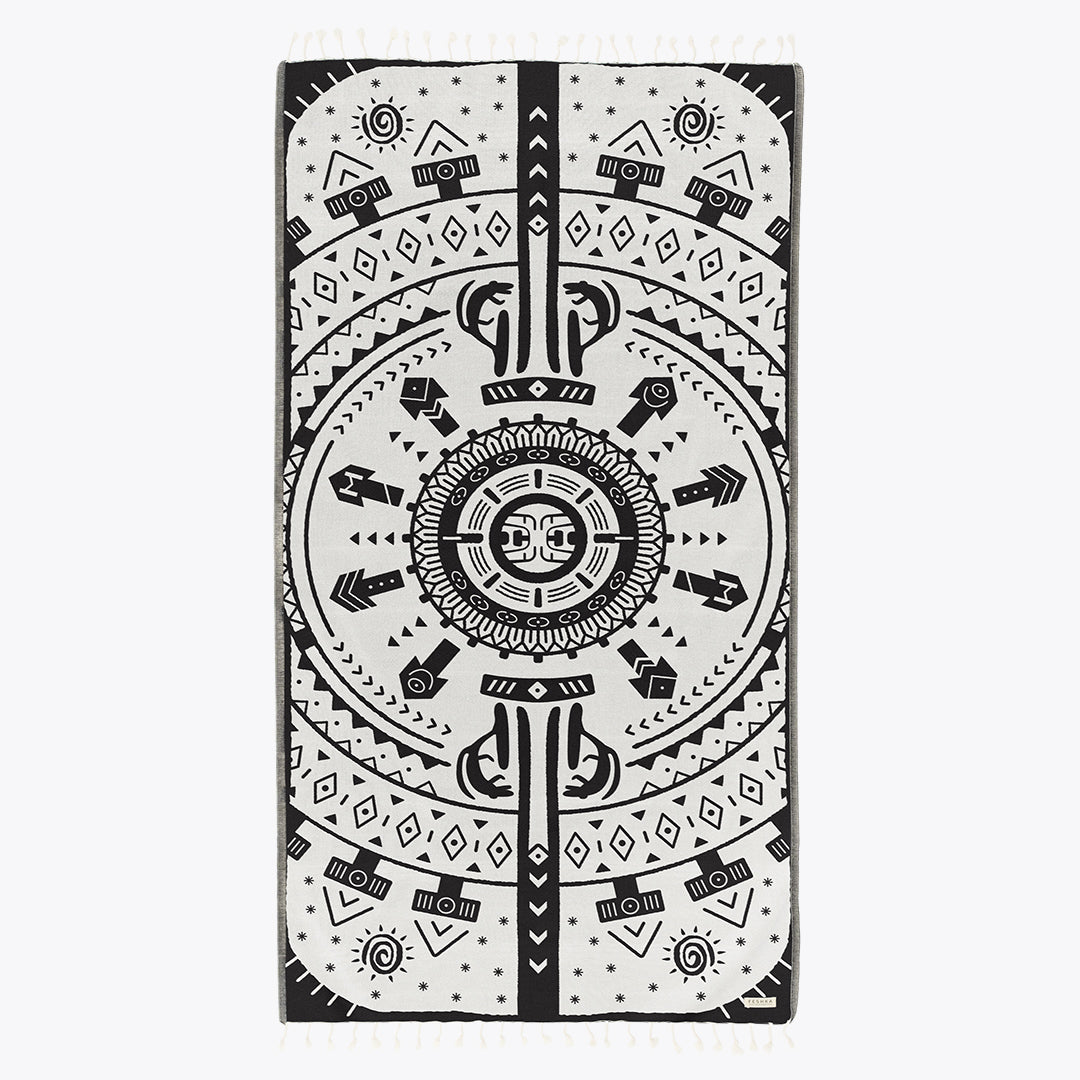 Göbekli Tepe - Organic Turkish Cotton Beach Towel | Feshka