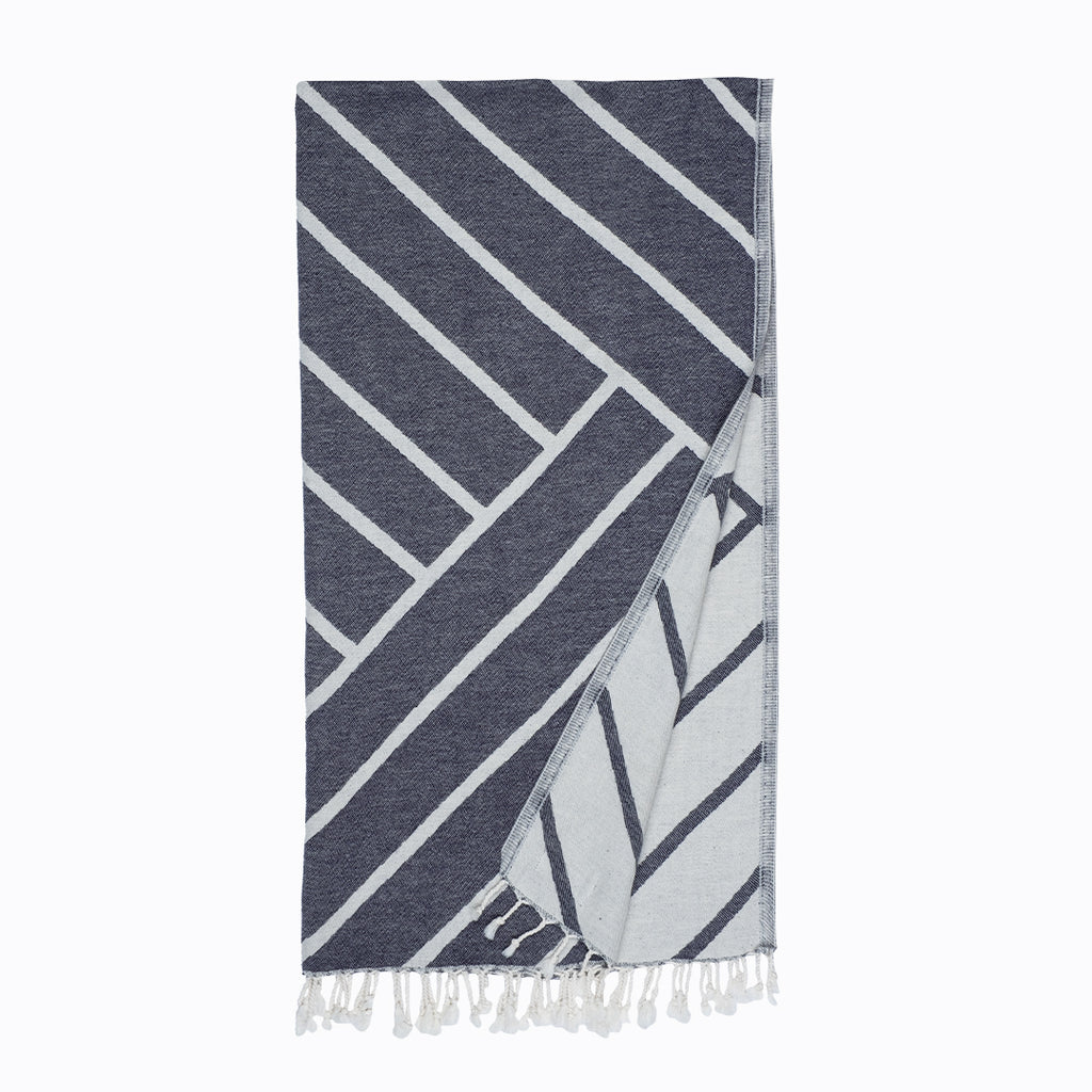 Explorer - Organic Turkish Cotton Beach Towel | Feshka