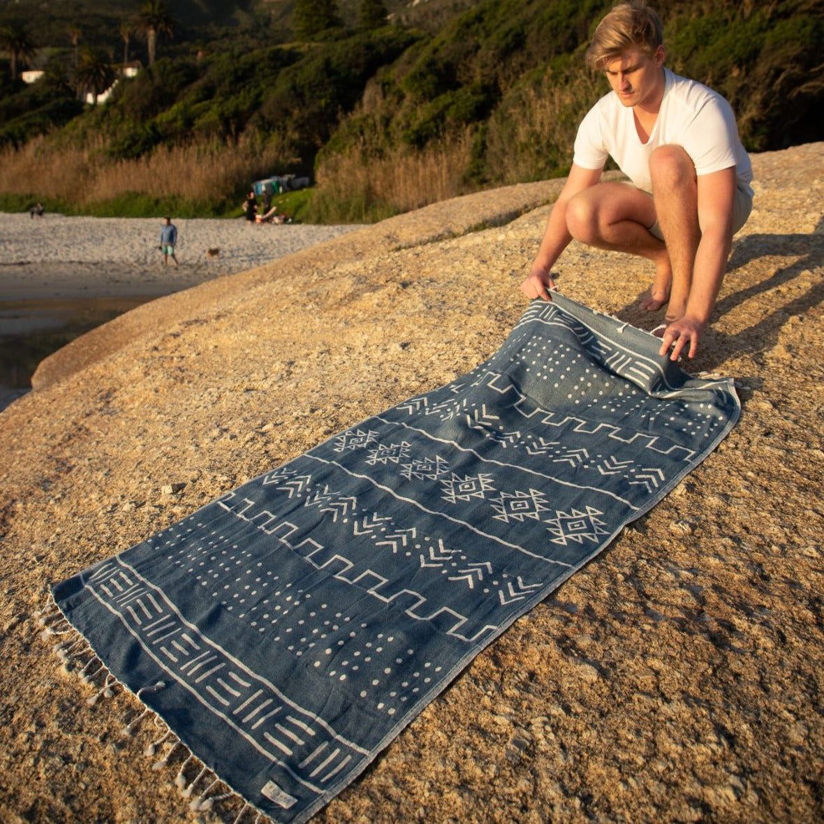 Pathfinder - Organic Turkish Cotton Beach Towel | Feshka