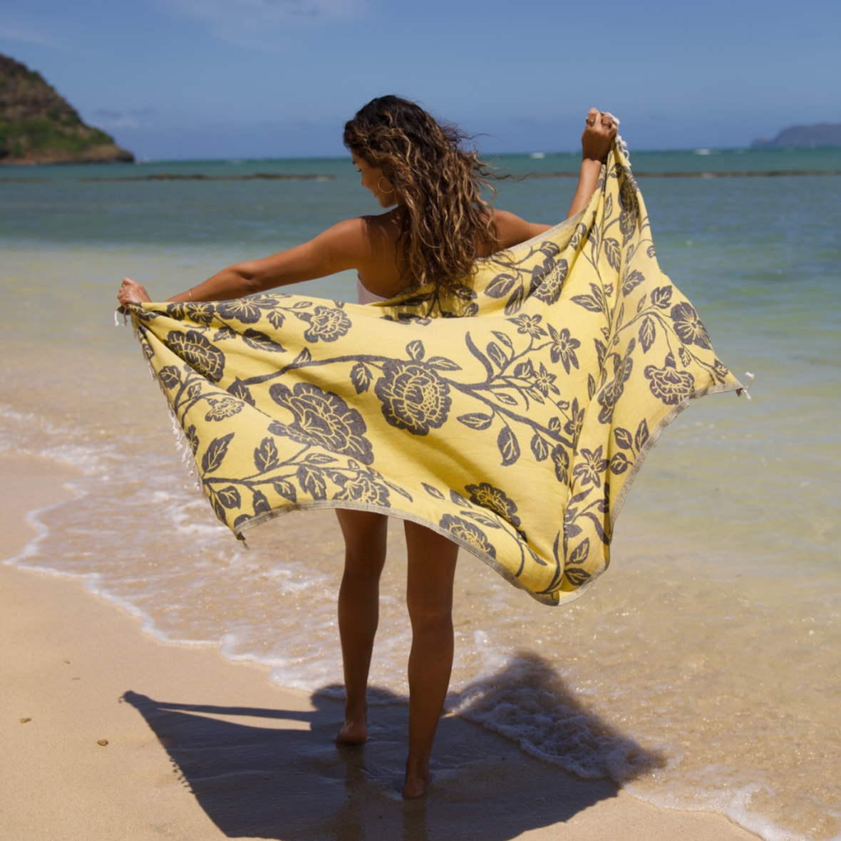 Gardenia - Organic Turkish Cotton Beach Towel | Feshka